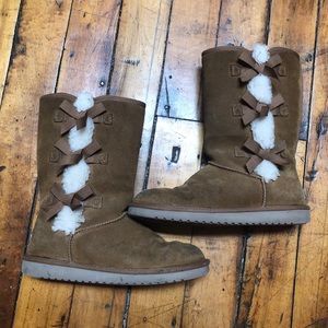 Kollaburra by UGG Women’s Victoria Tall Bow Boots, suede, size 9